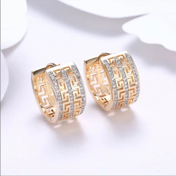 New Yellow Gold Plated Huggie Hoop Earrings - Picture 2 of 6